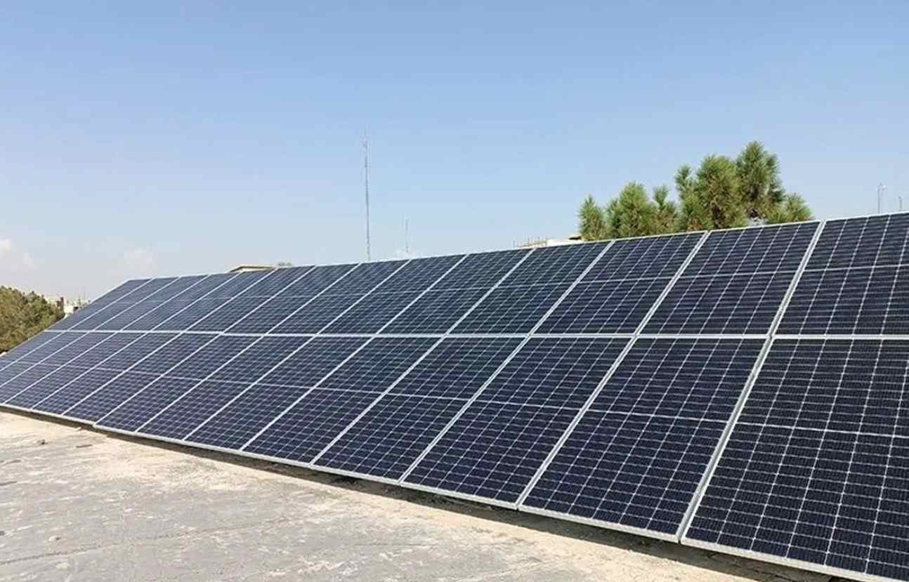 نیروگاه-خورشیدی-هرمزگان-نوبنای-پارسیان